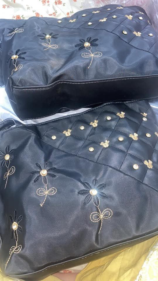 Report attachment 2 for Fake insta bag selling store